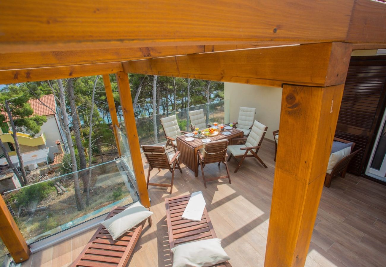 Apartment in Ivan Dolac - Stylish Apartment HighLife with Terrace and Private Pool 