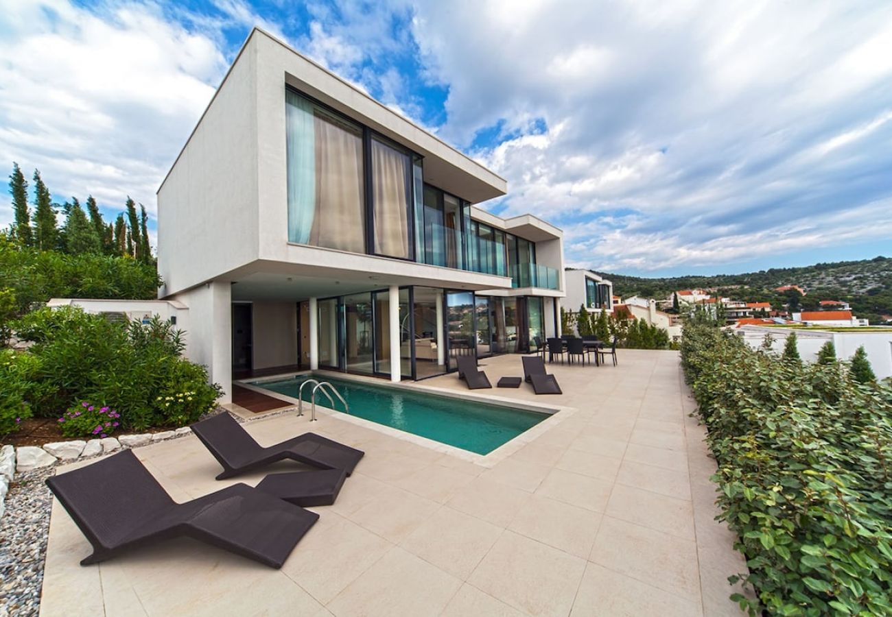 Villa in Primošten - Golden Rays Villa 7 