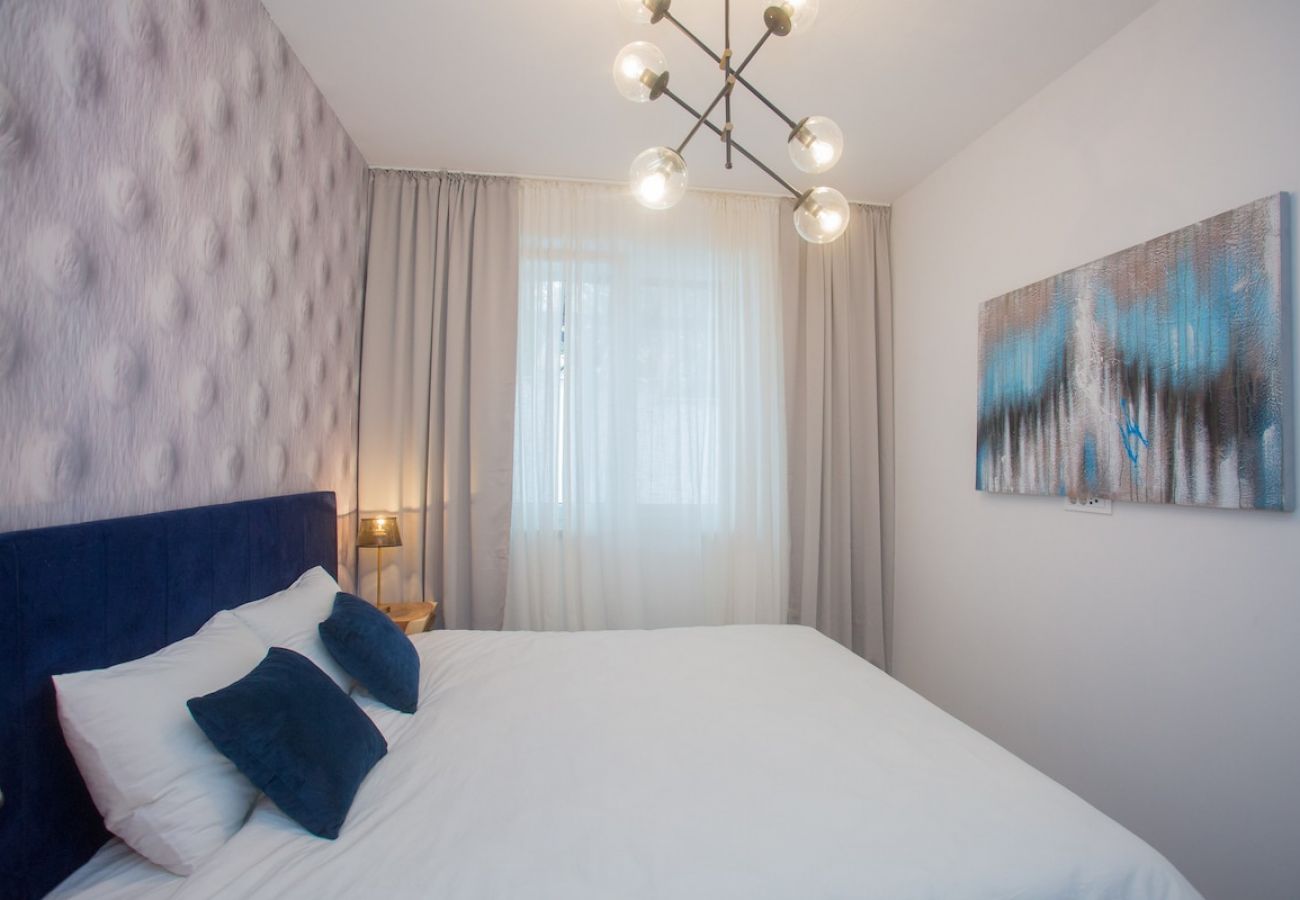 Apartment in Ivan Dolac - Luxury Apartment Blue 