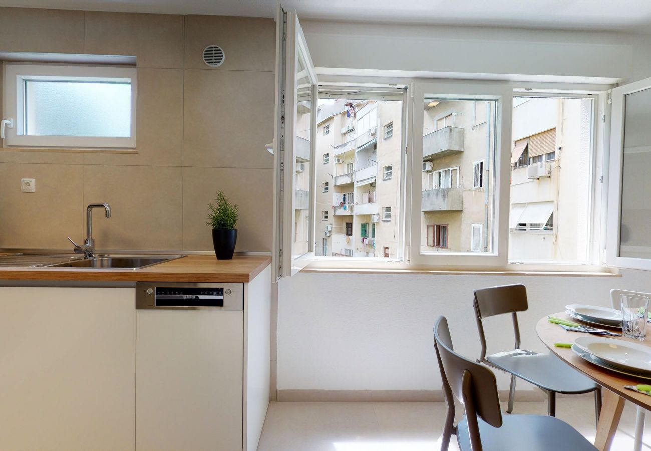 Apartment in Split - Apartment Split - 3 bedroom apartment