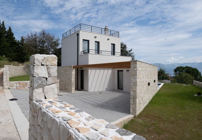 Villa in Škrip - Private & peacefull panoramic view home on Brac