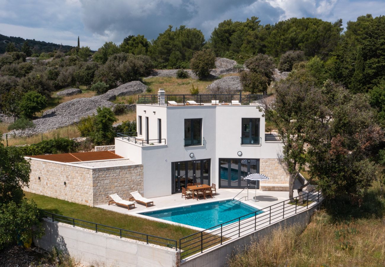 Villa in Škrip - Private & peacefull panoramic view home on Brac