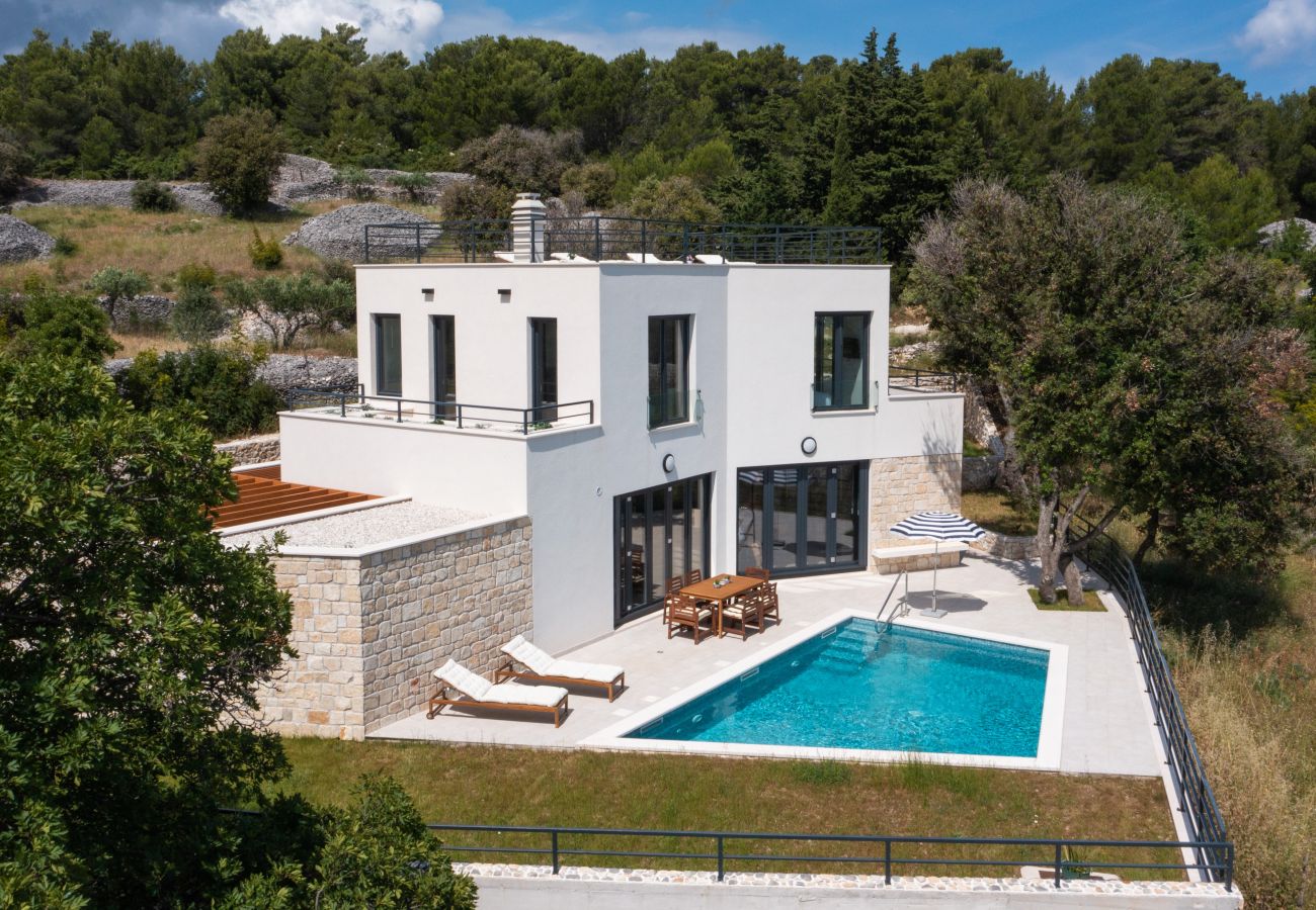 Villa in Škrip - Private & peacefull panoramic view home on Brac