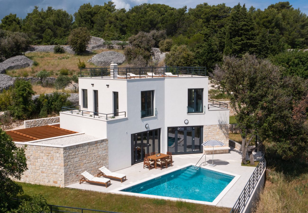 Villa in Škrip - Private & peacefull panoramic view home on Brac