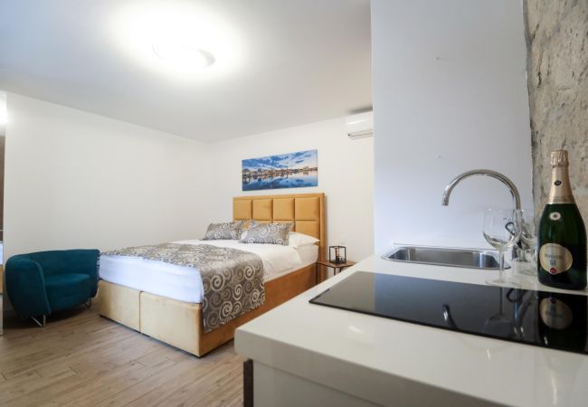 Apartment in Split - Guesthouse Bepa - Superior studio
