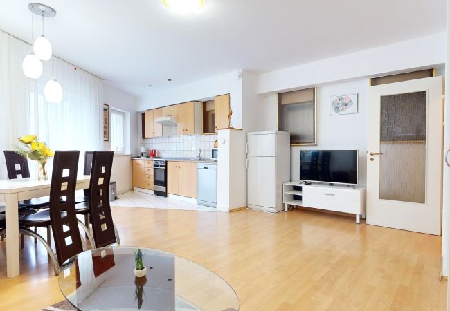 Apartment in Duce - Apartments by the beach App 8
