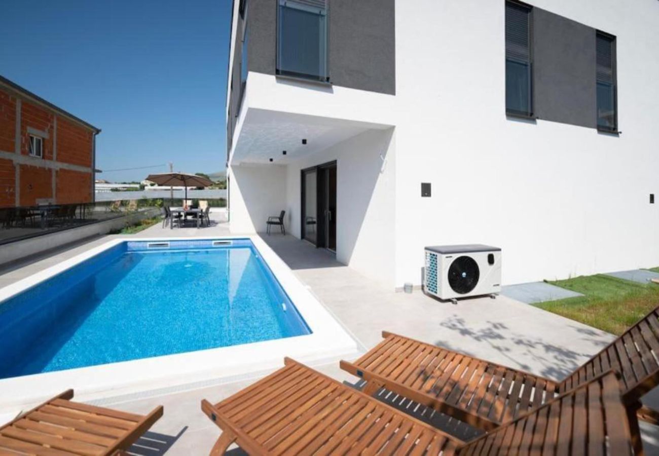 Villa in Trogir - Villa Good Vibes